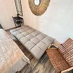 Aeolian Blu 10 Páros